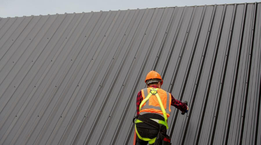 Professional residential roofers in Keyesport, IL